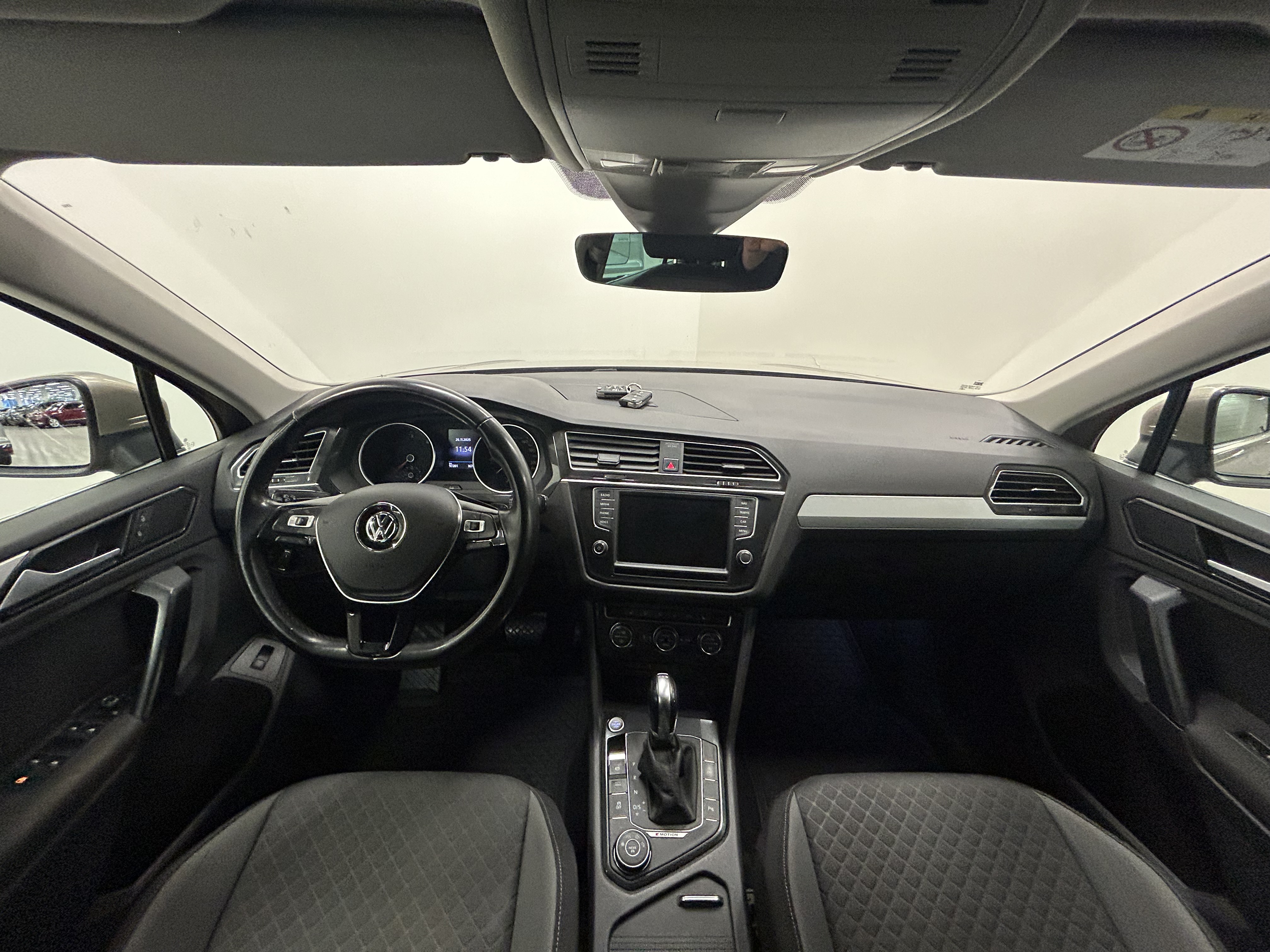 VOLKSWAGEN Tiguan 2017