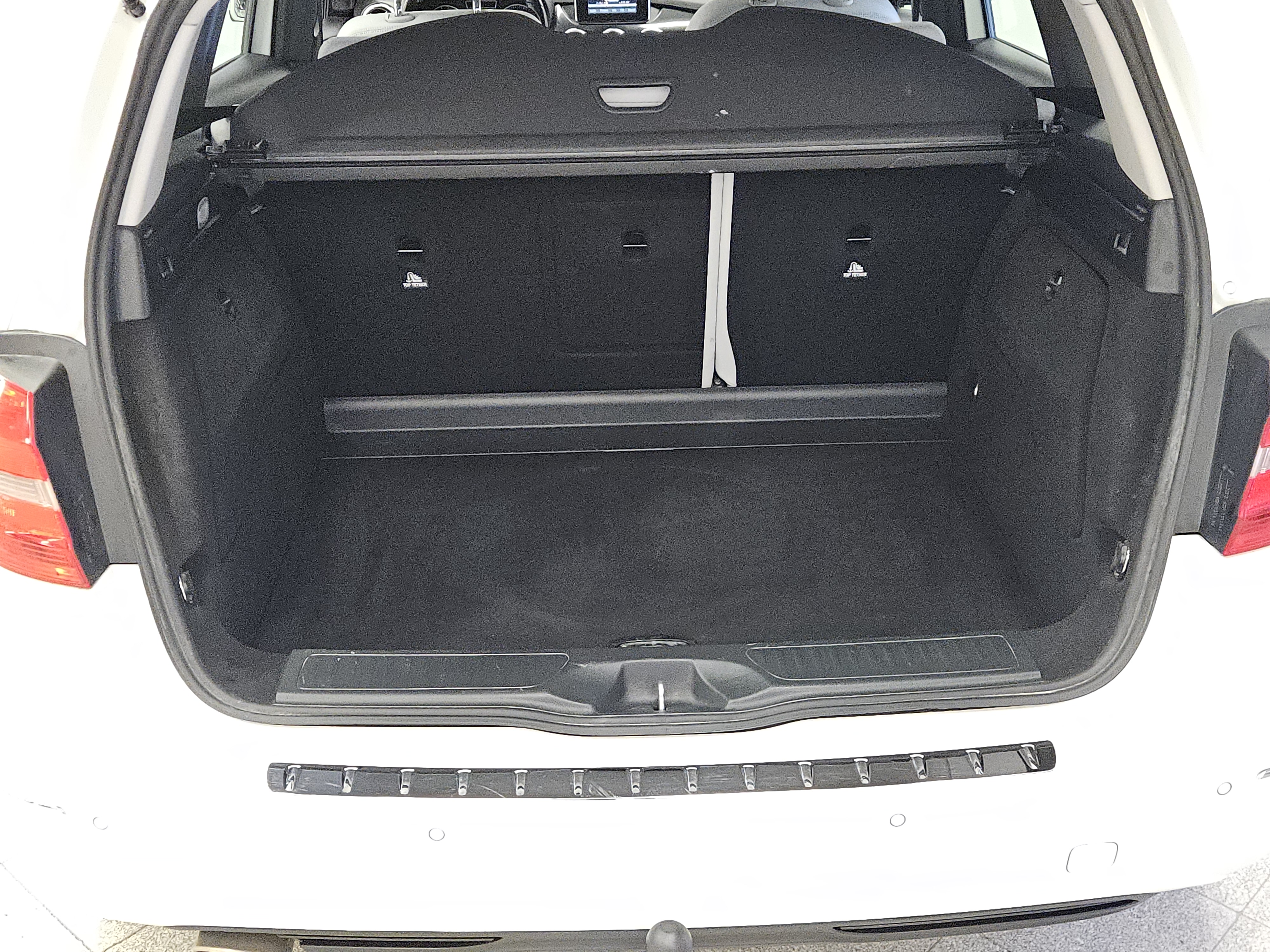 MERCEDES-BENZ B 2012