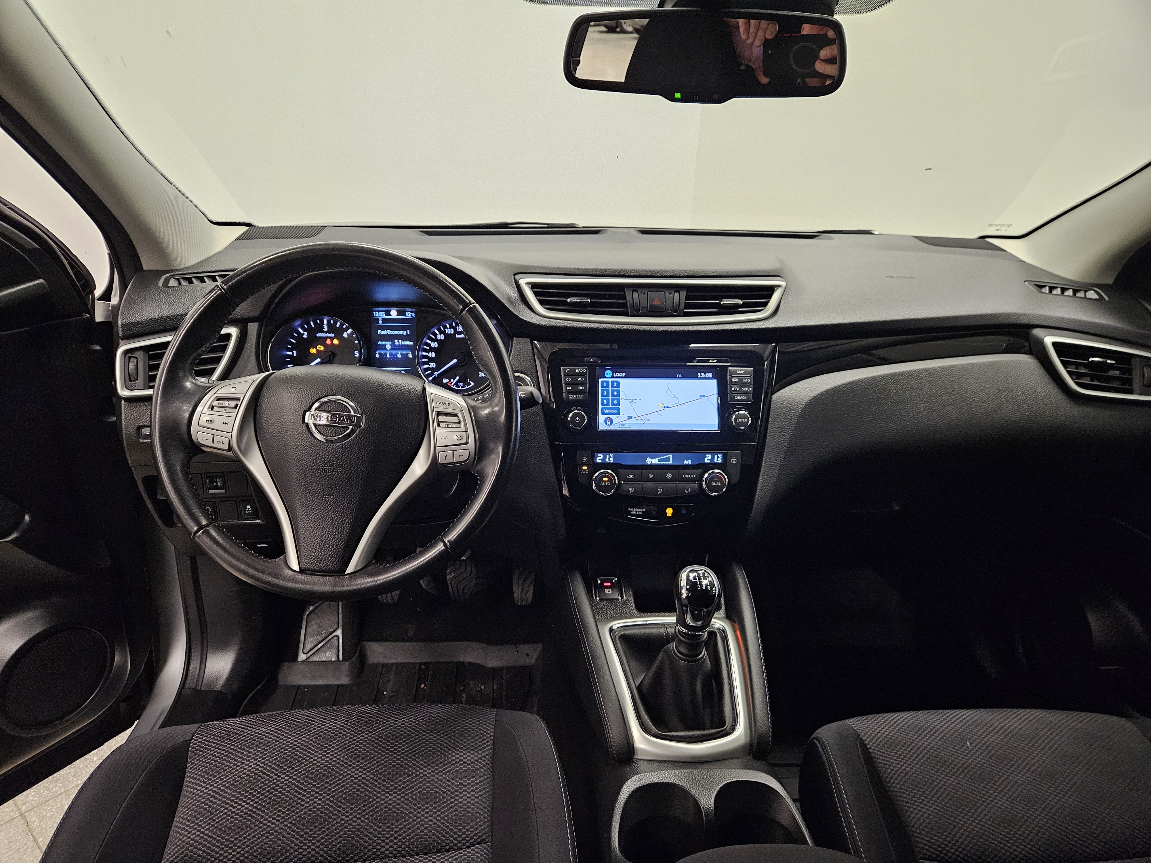 NISSAN Qashqai 2017