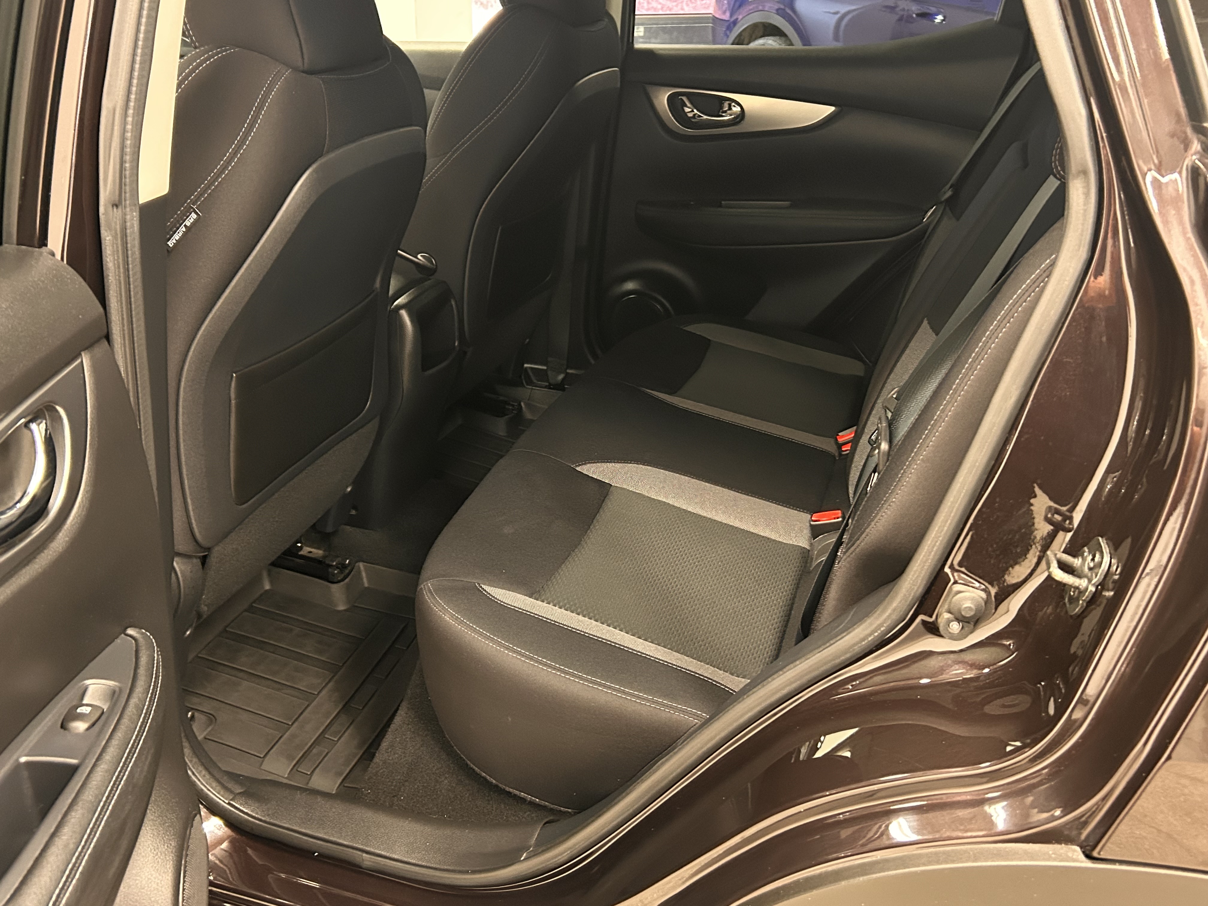 NISSAN Qashqai 2019