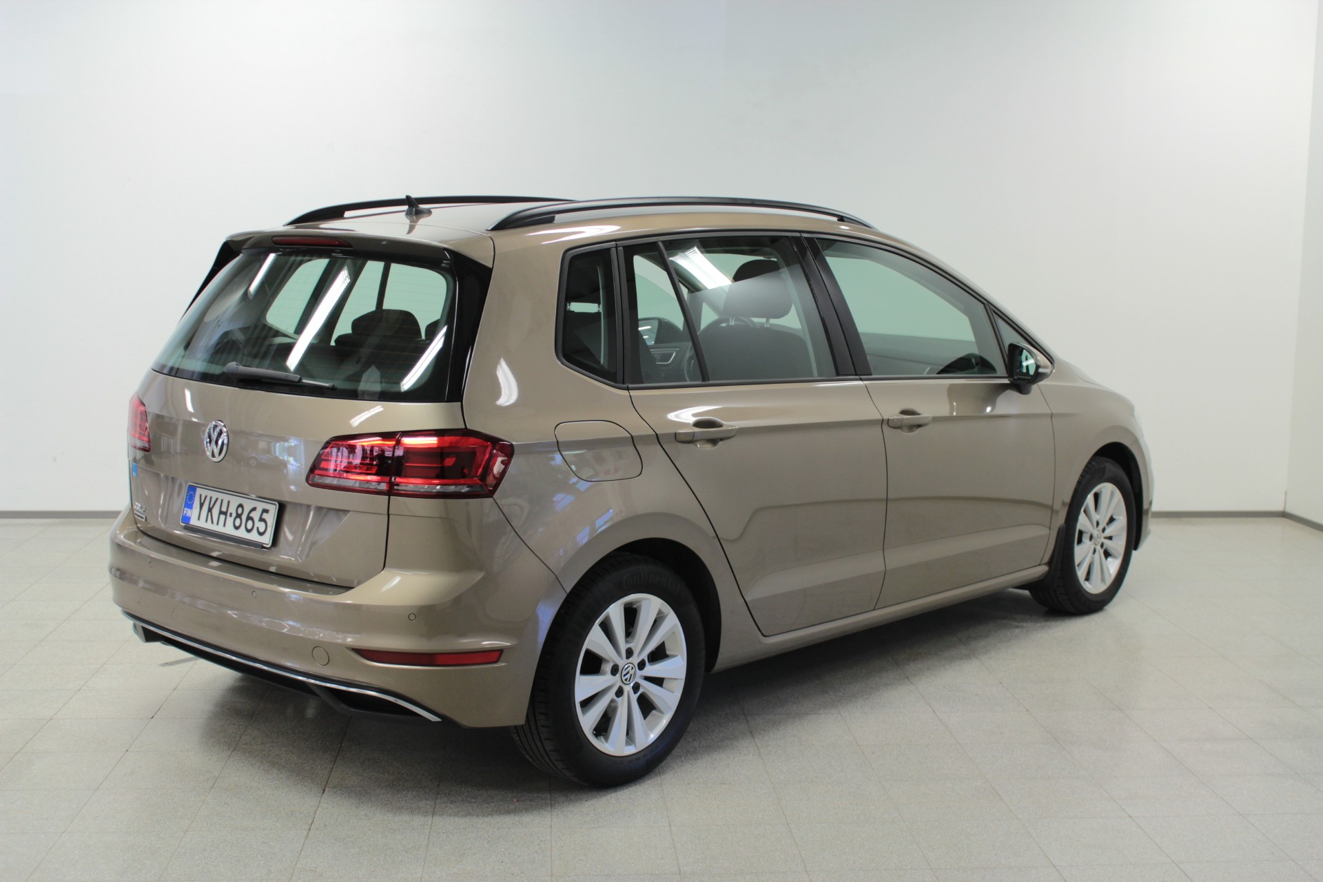 VOLKSWAGEN Golf Sportsvan 2018