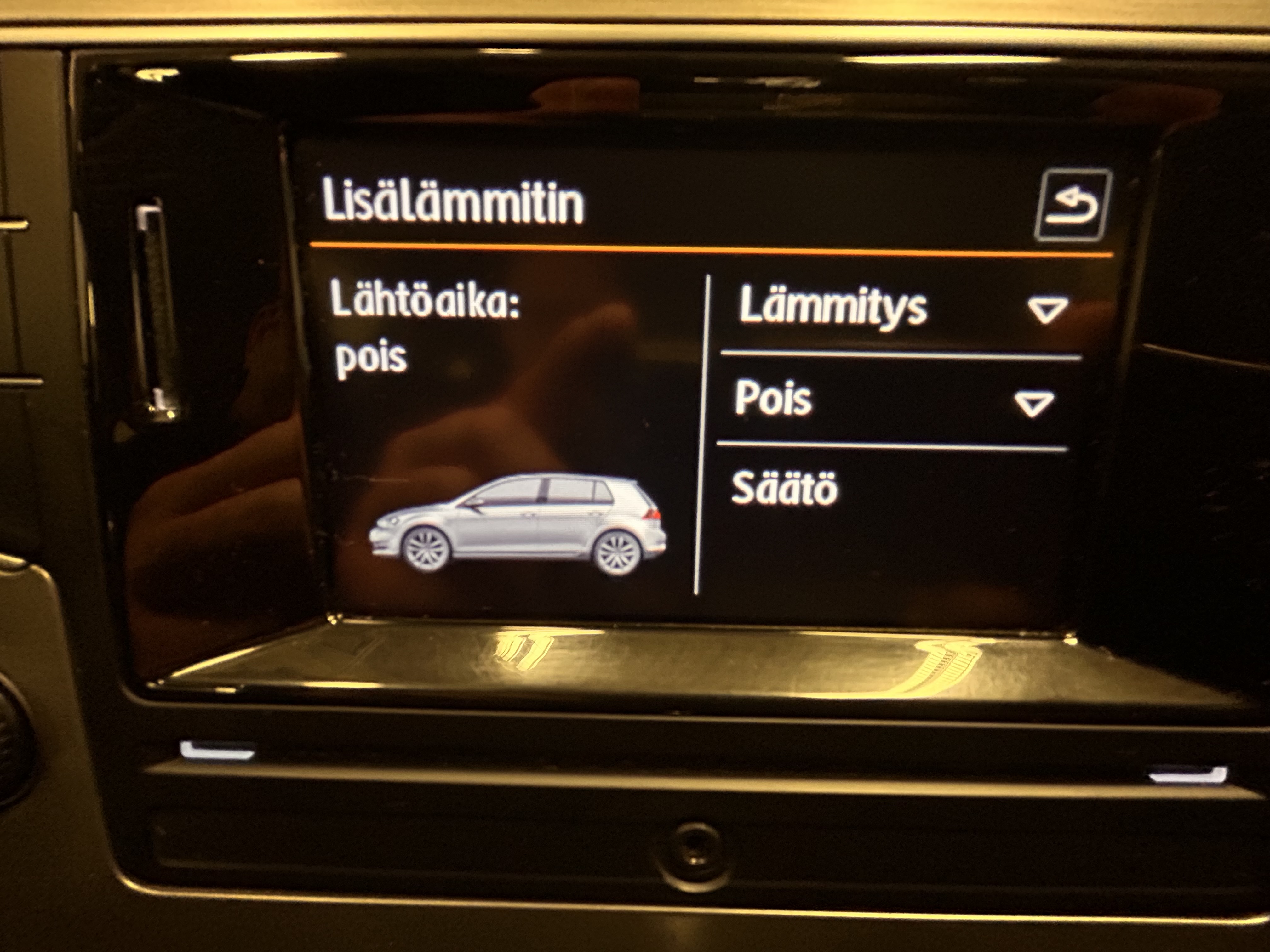 VOLKSWAGEN Golf 2016