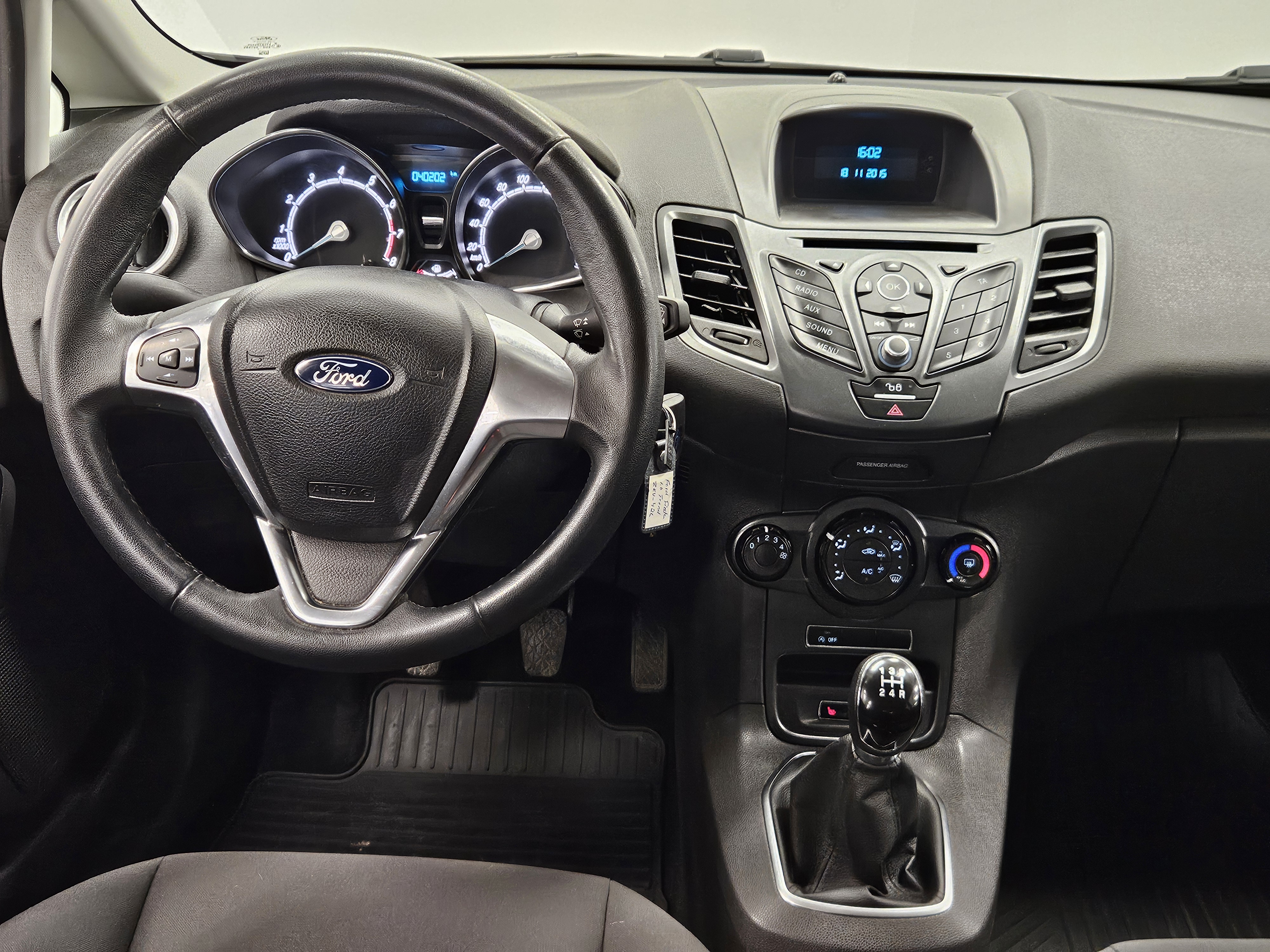 FORD Fiesta 2016