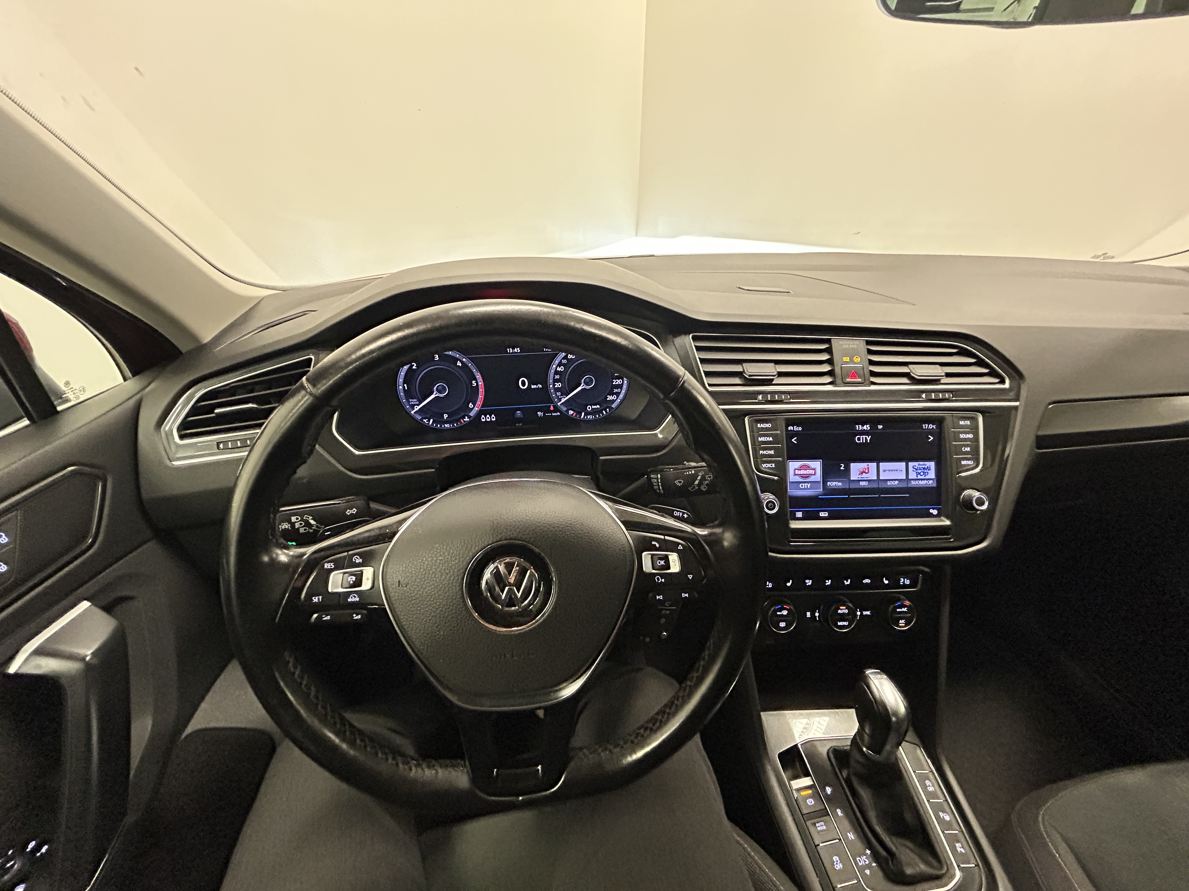 VOLKSWAGEN Tiguan 2017