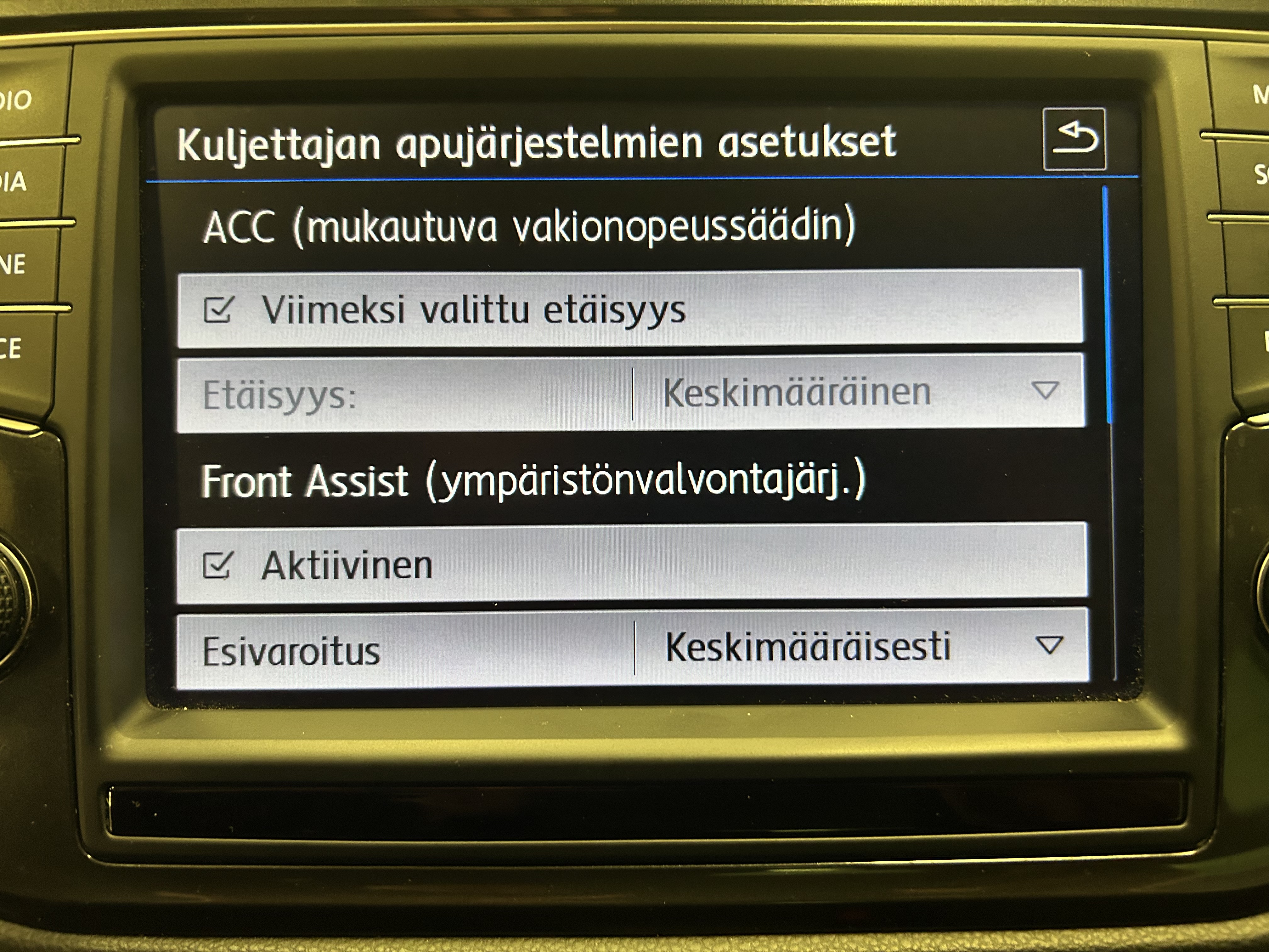 VOLKSWAGEN Tiguan 2017