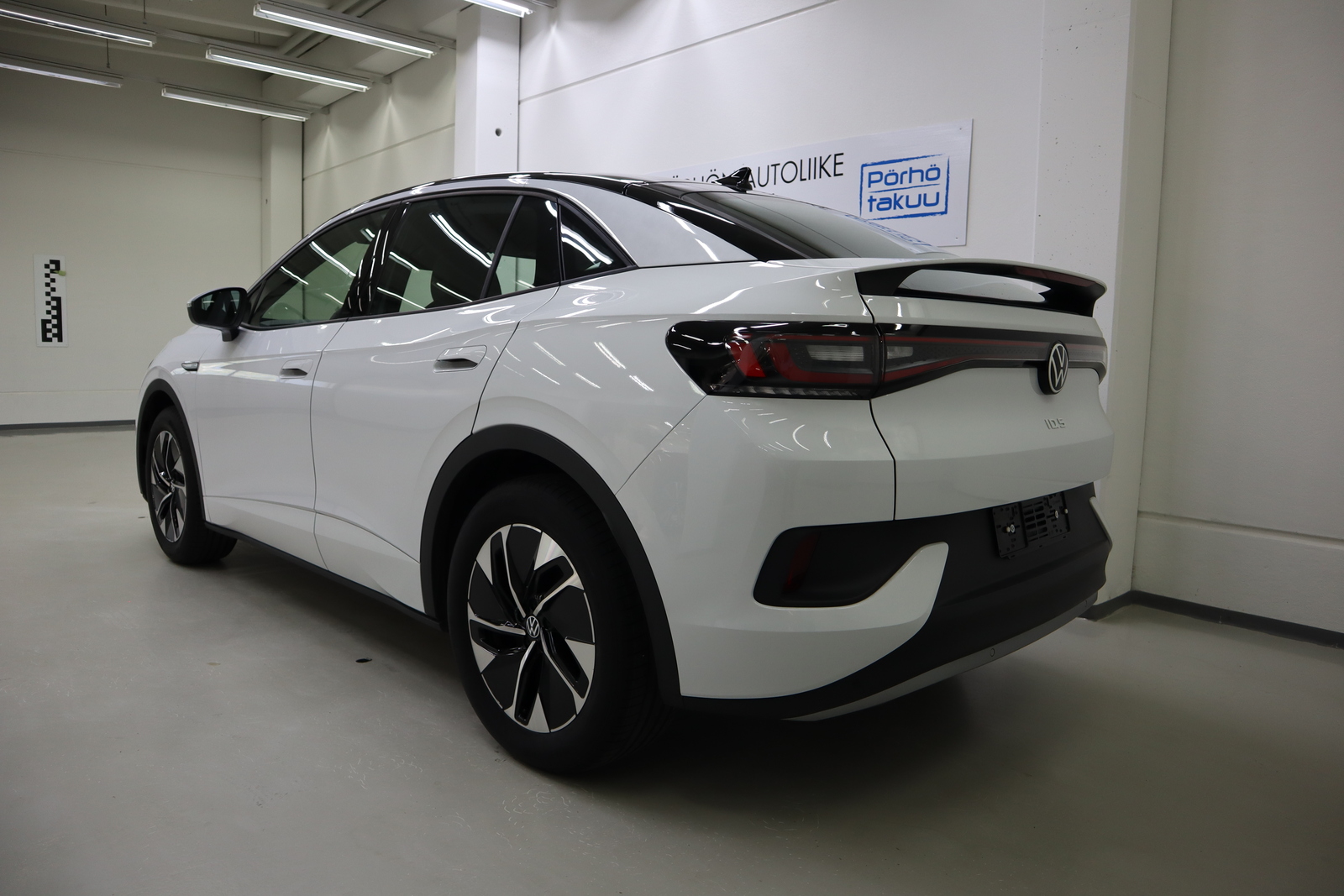 Volkswagen ID.5 4