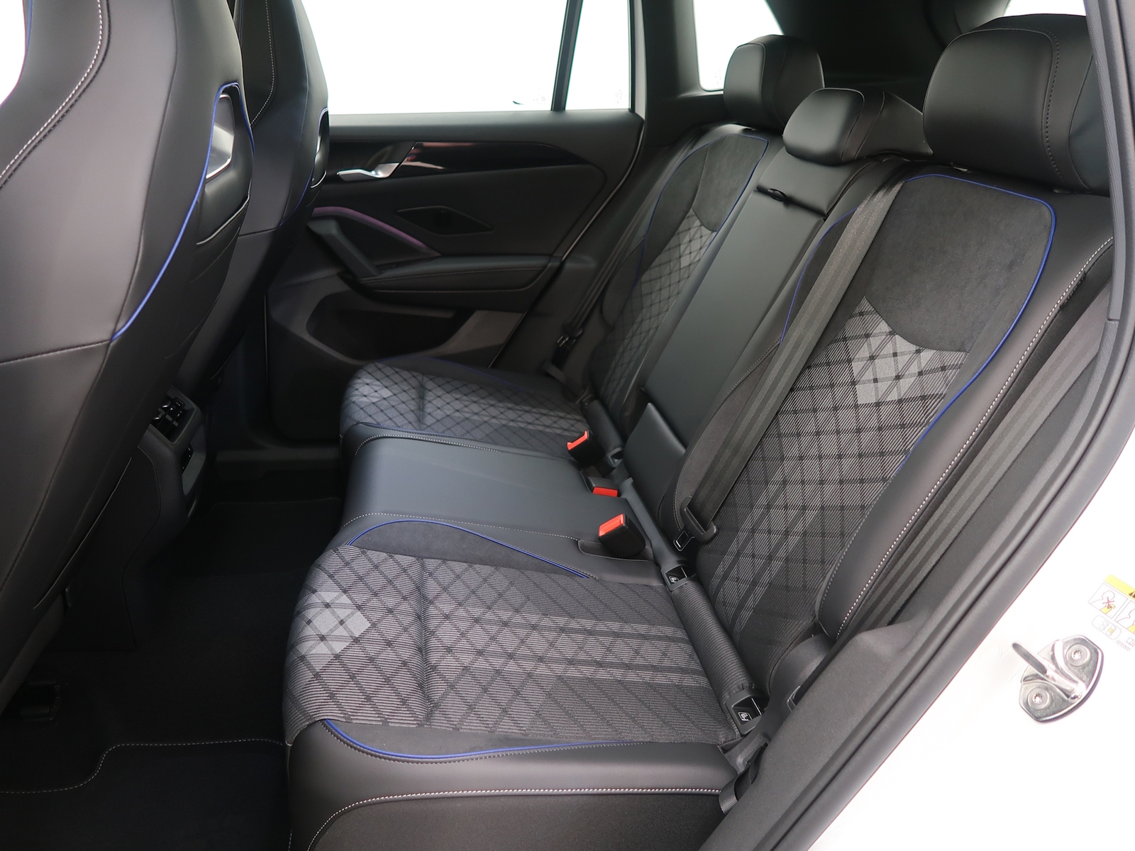 Volkswagen Tiguan 8