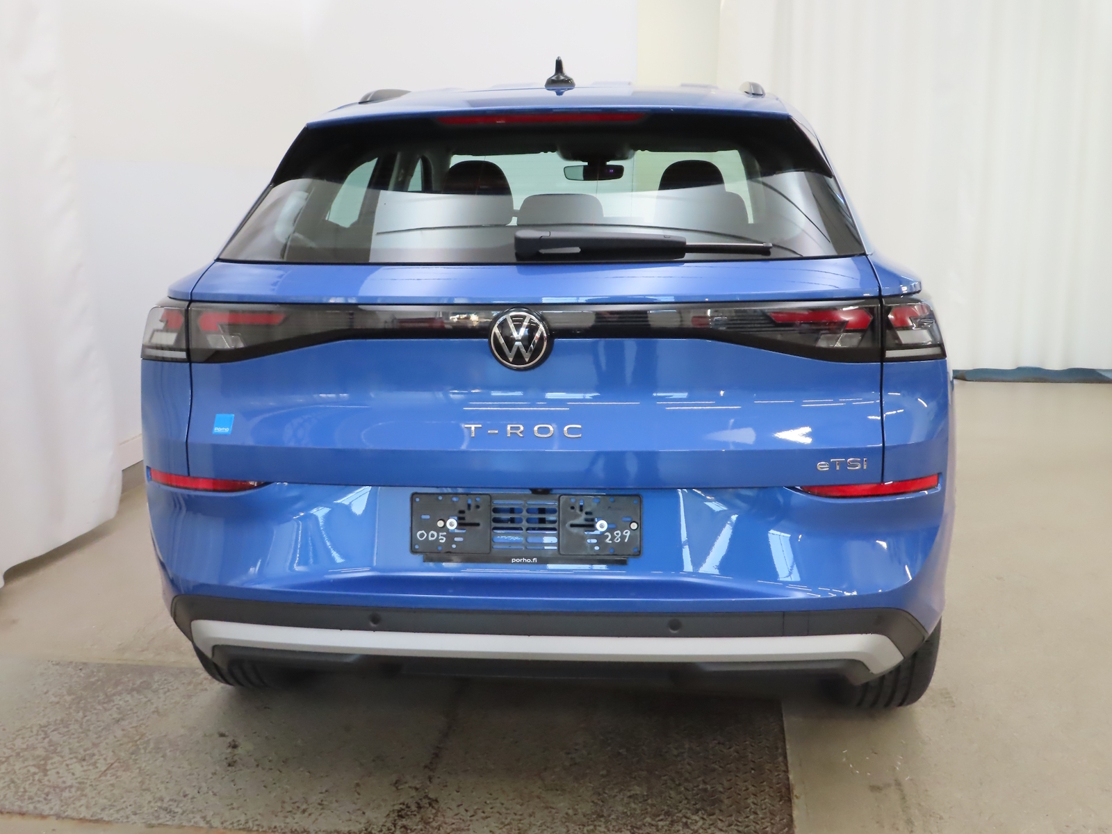 Volkswagen T-Roc 4