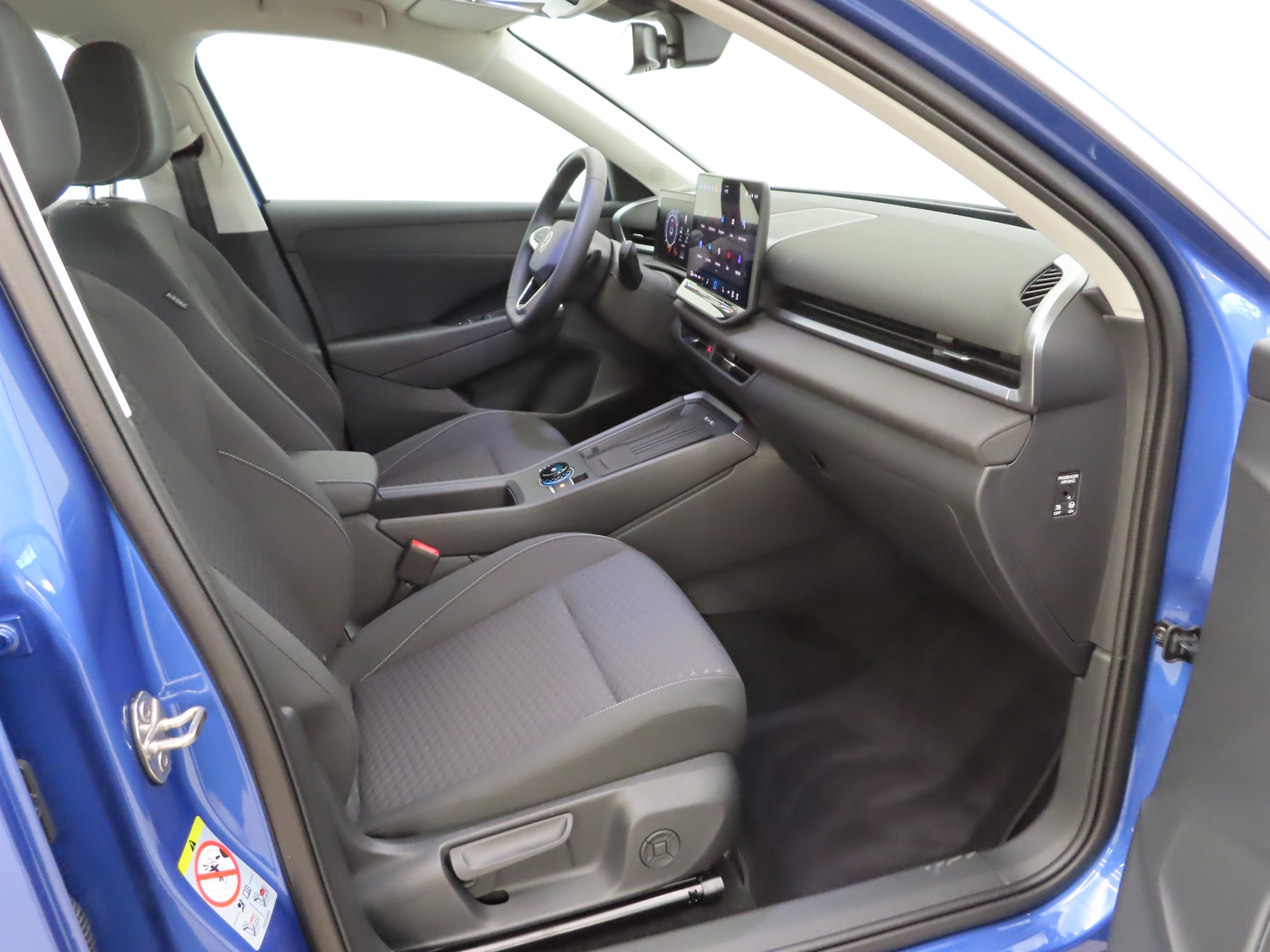 Volkswagen T-Roc 6