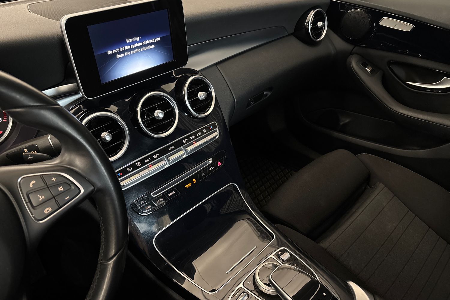 Mercedes-Benz C 2015