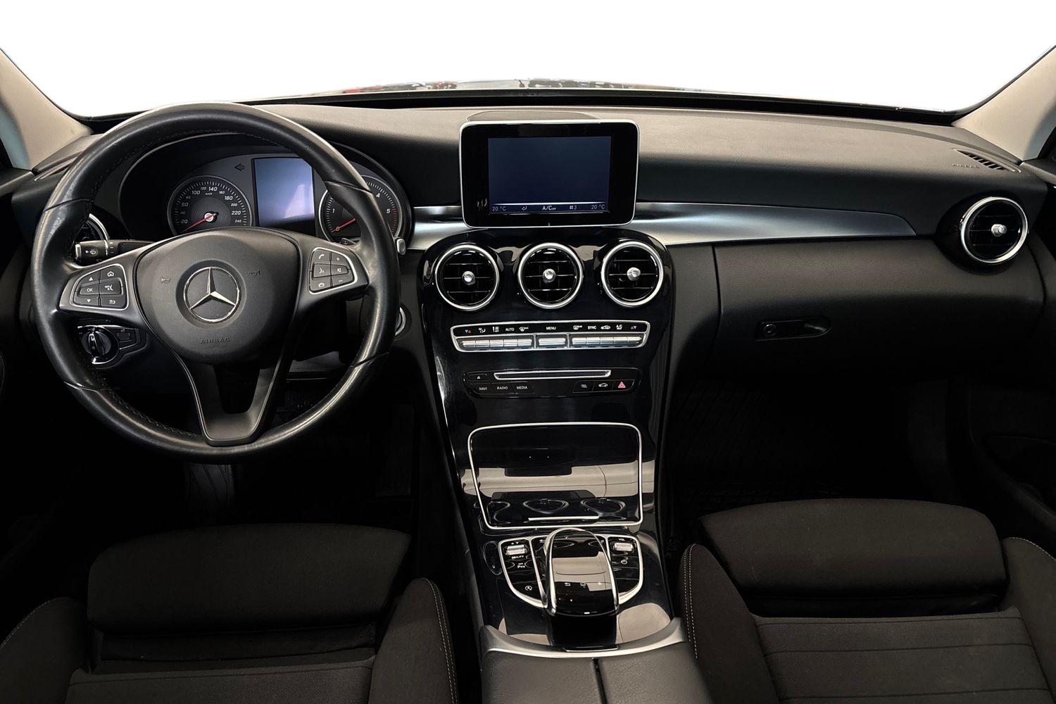 Mercedes-Benz C 2015