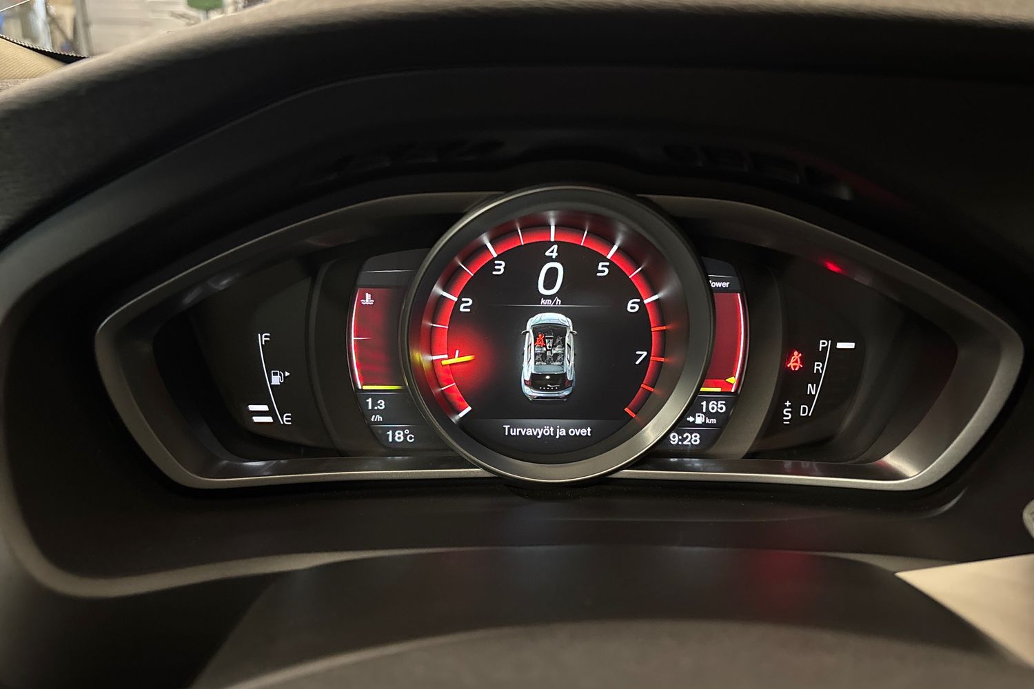 Volvo V40 2019