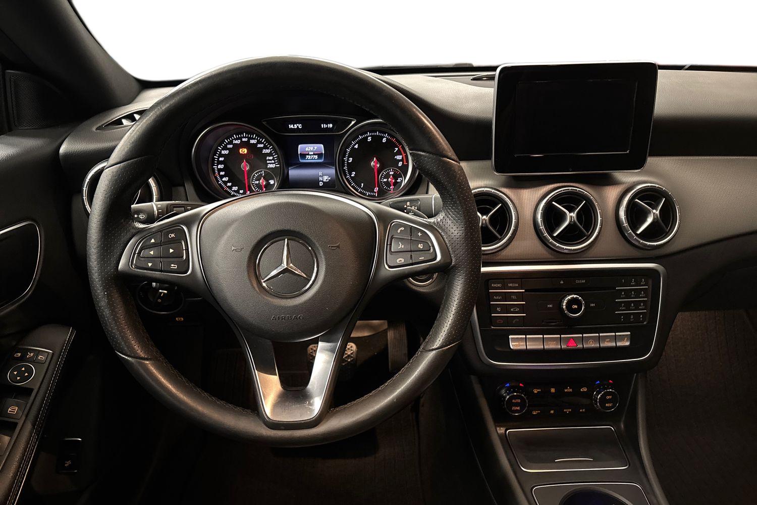 Mercedes-Benz CLA 2016