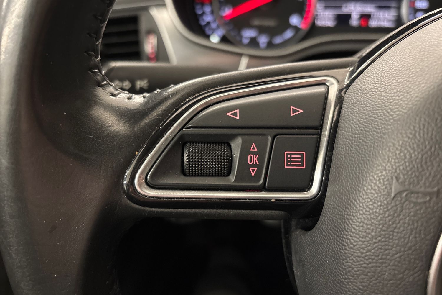 AUDI A6 allroad quattro 2016