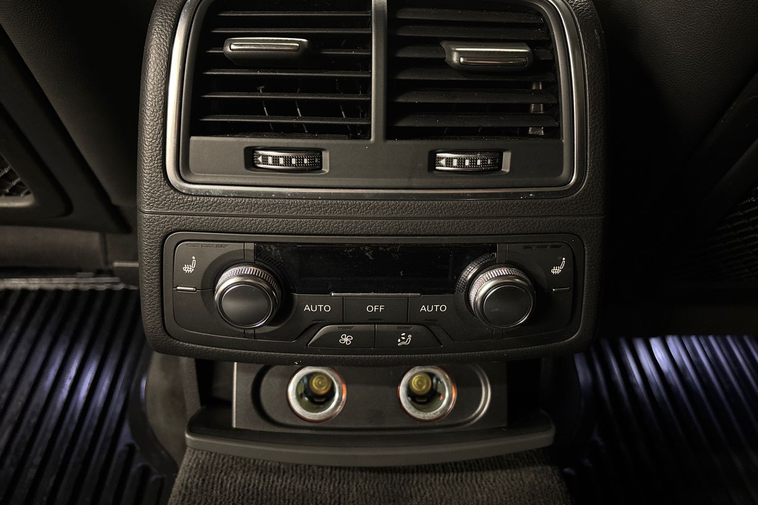 AUDI A6 allroad quattro 2016