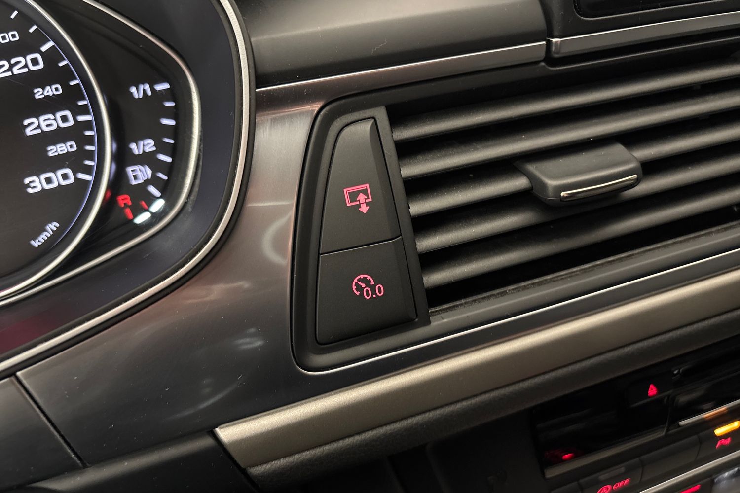 AUDI A6 allroad quattro 2016