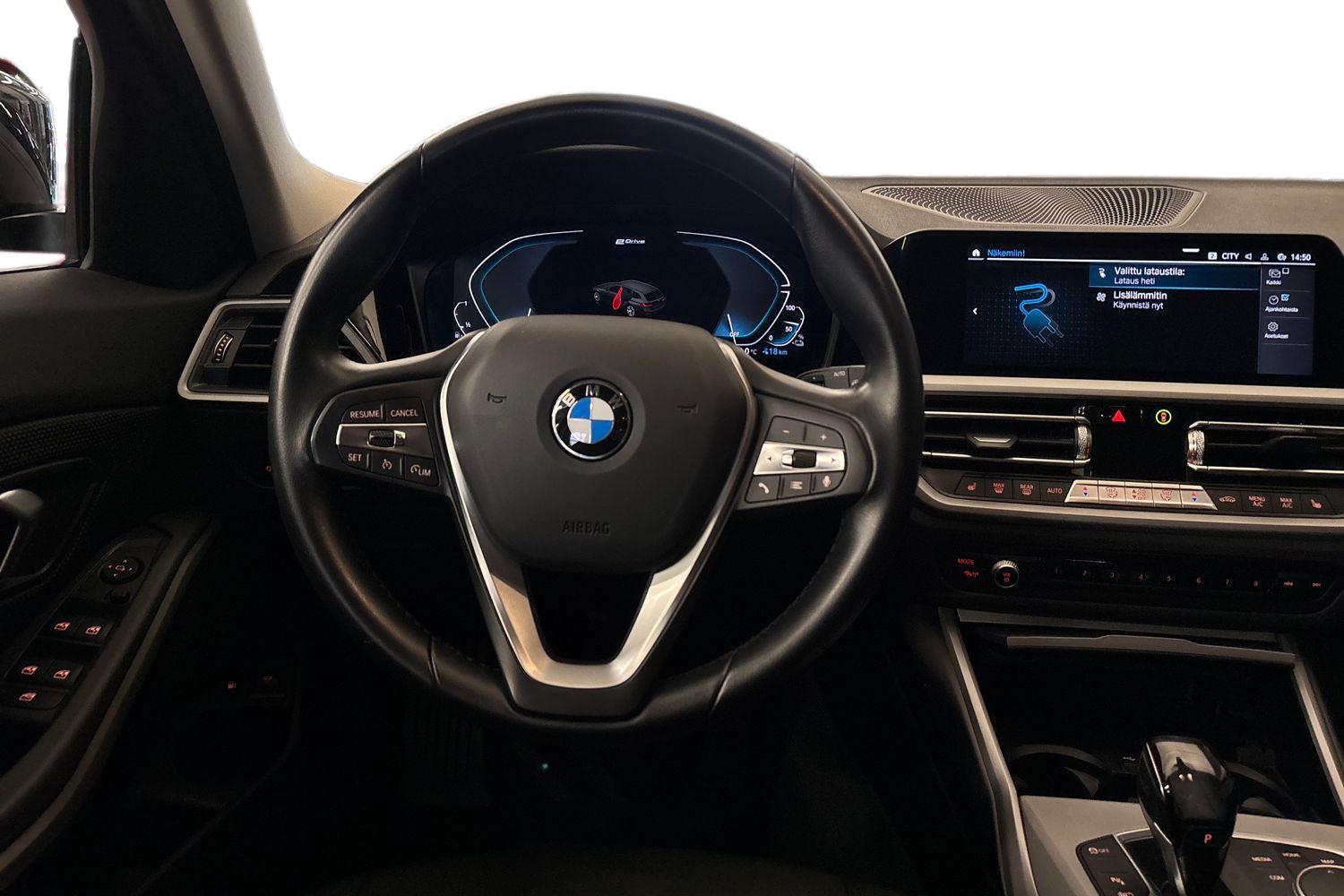 BMW 320 2021