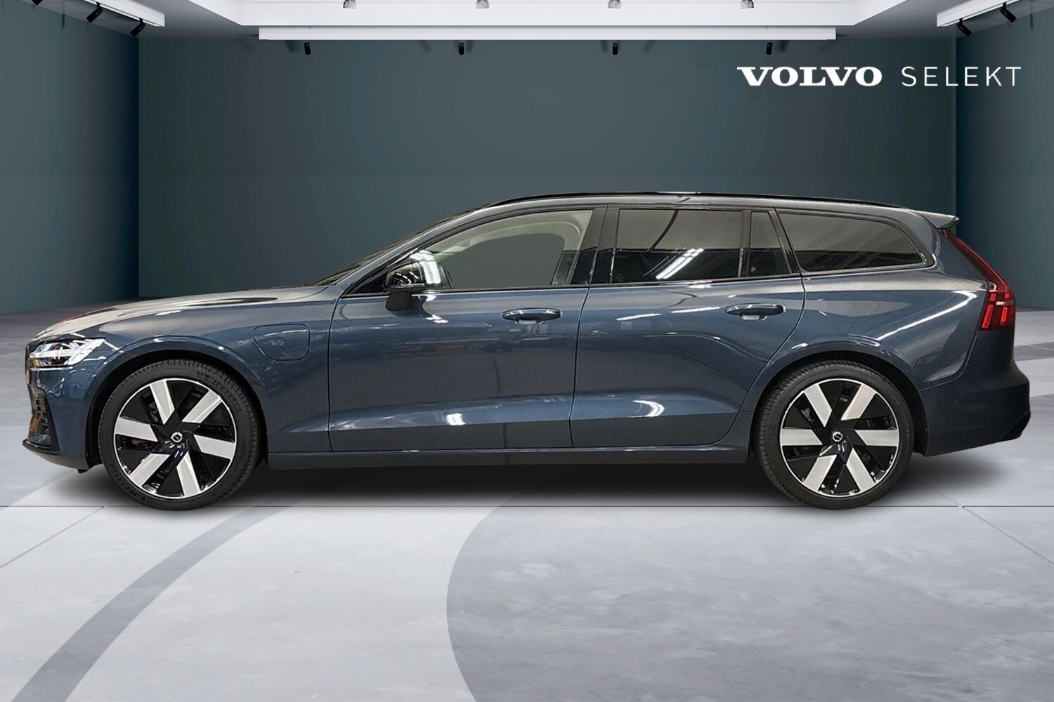 Volvo V60 2024
