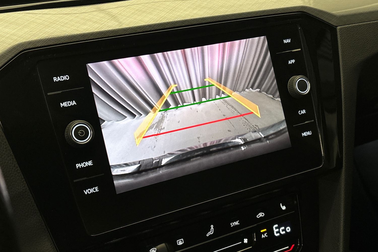 VOLKSWAGEN Passat 2021