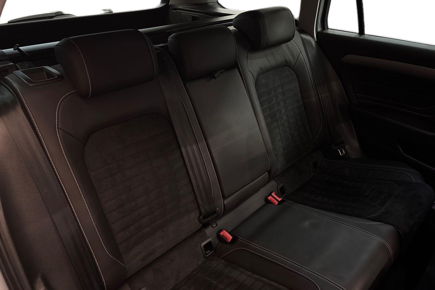 VOLKSWAGEN Passat 2021