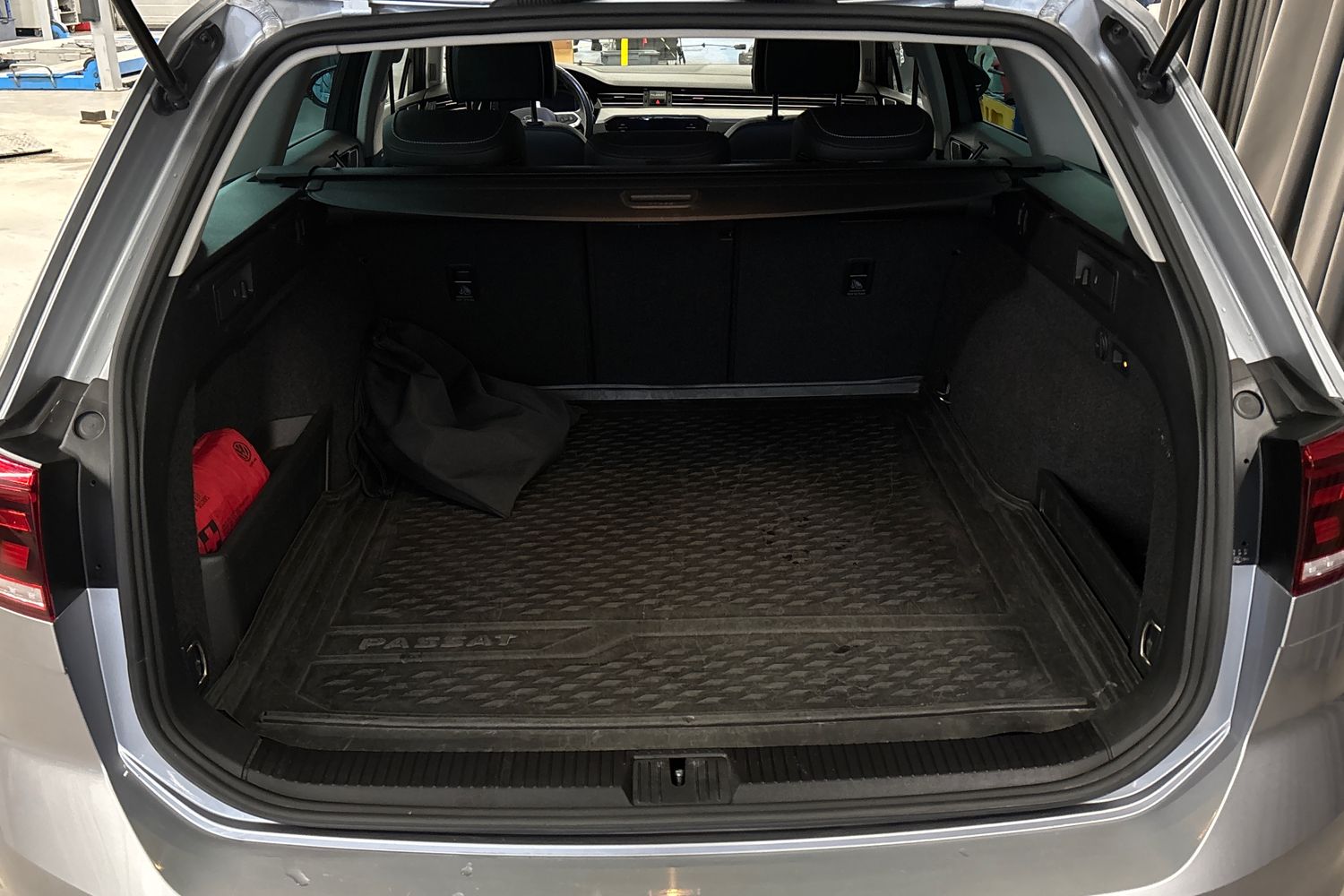 VOLKSWAGEN Passat 2021