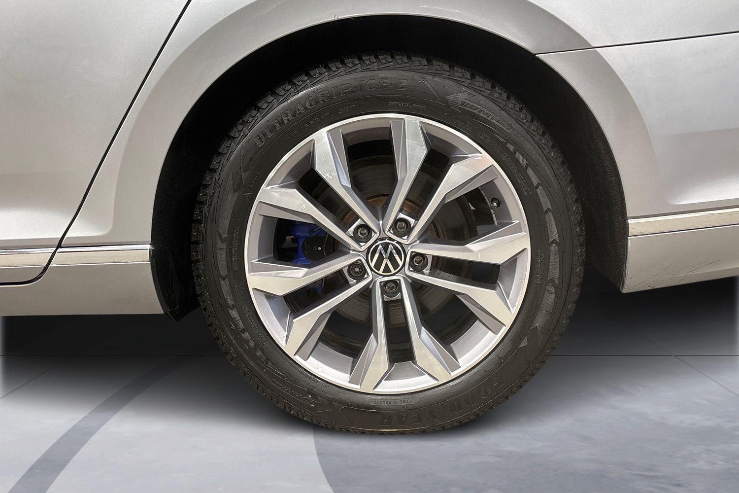 VOLKSWAGEN Passat 2021