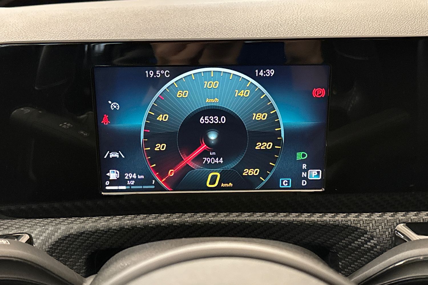 MERCEDES-BENZ A 2019