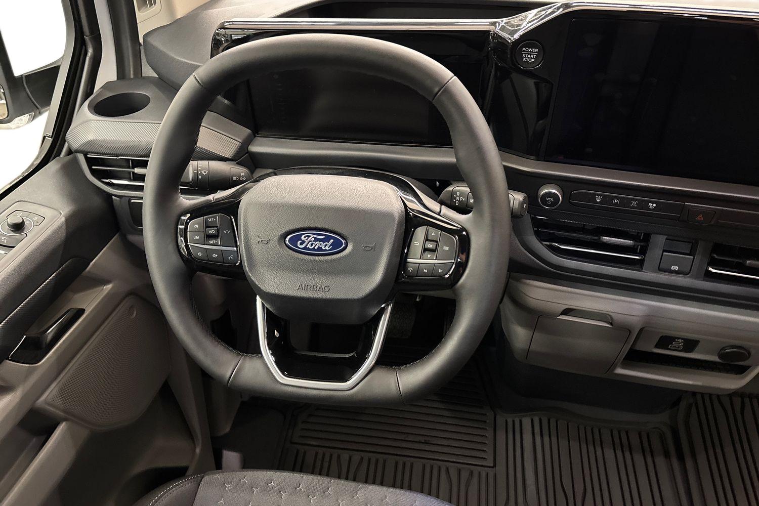 Ford Transit Custom 2025