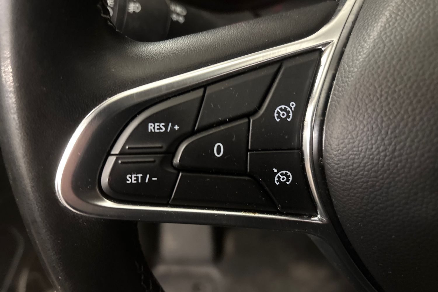 Nissan Primastar 2024