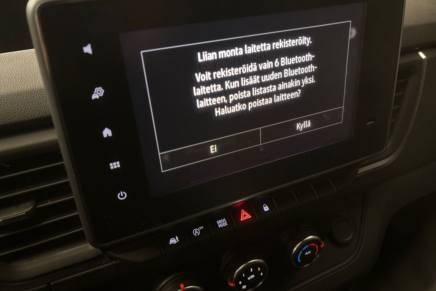 Nissan Primastar 2024