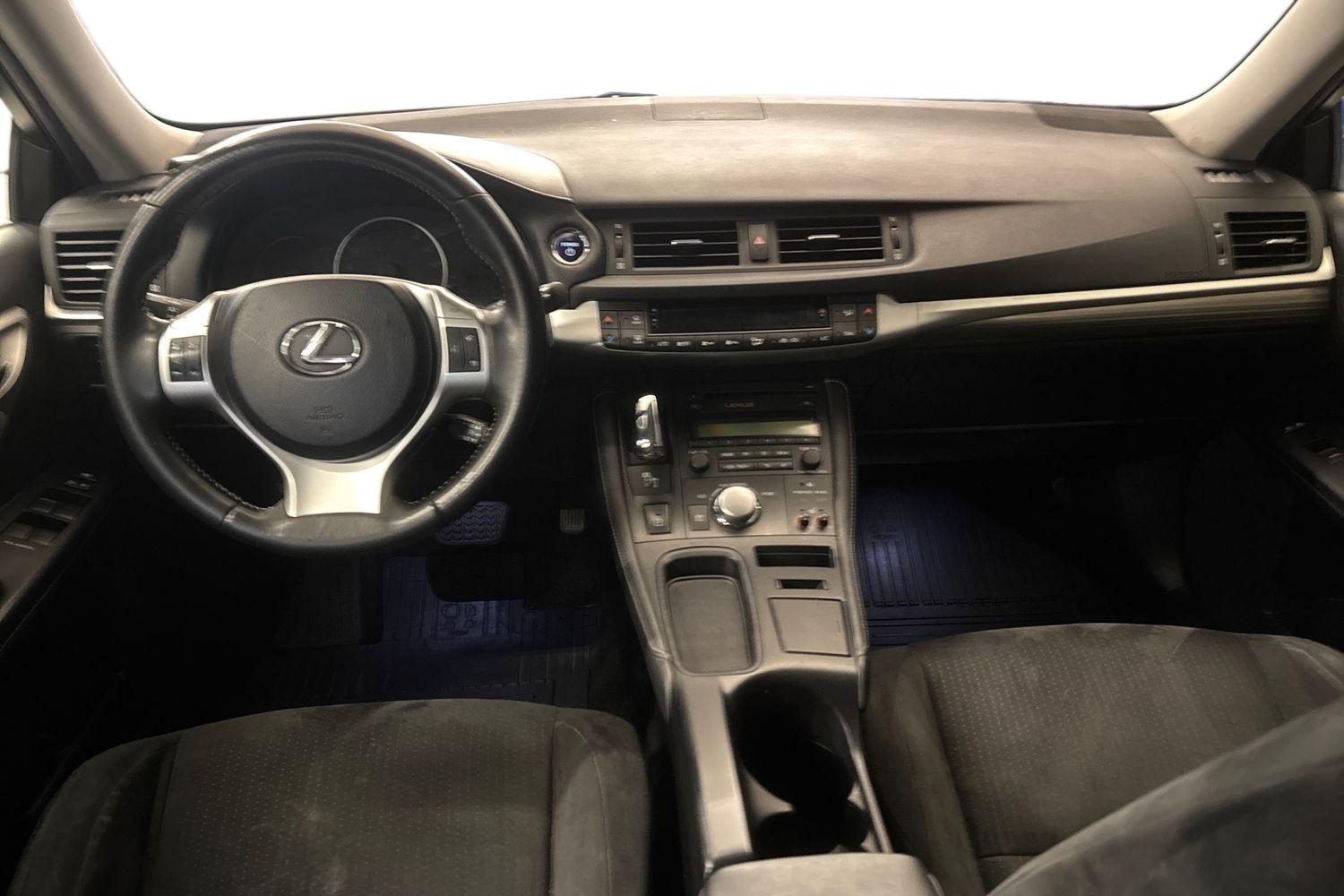 LEXUS CT 2013