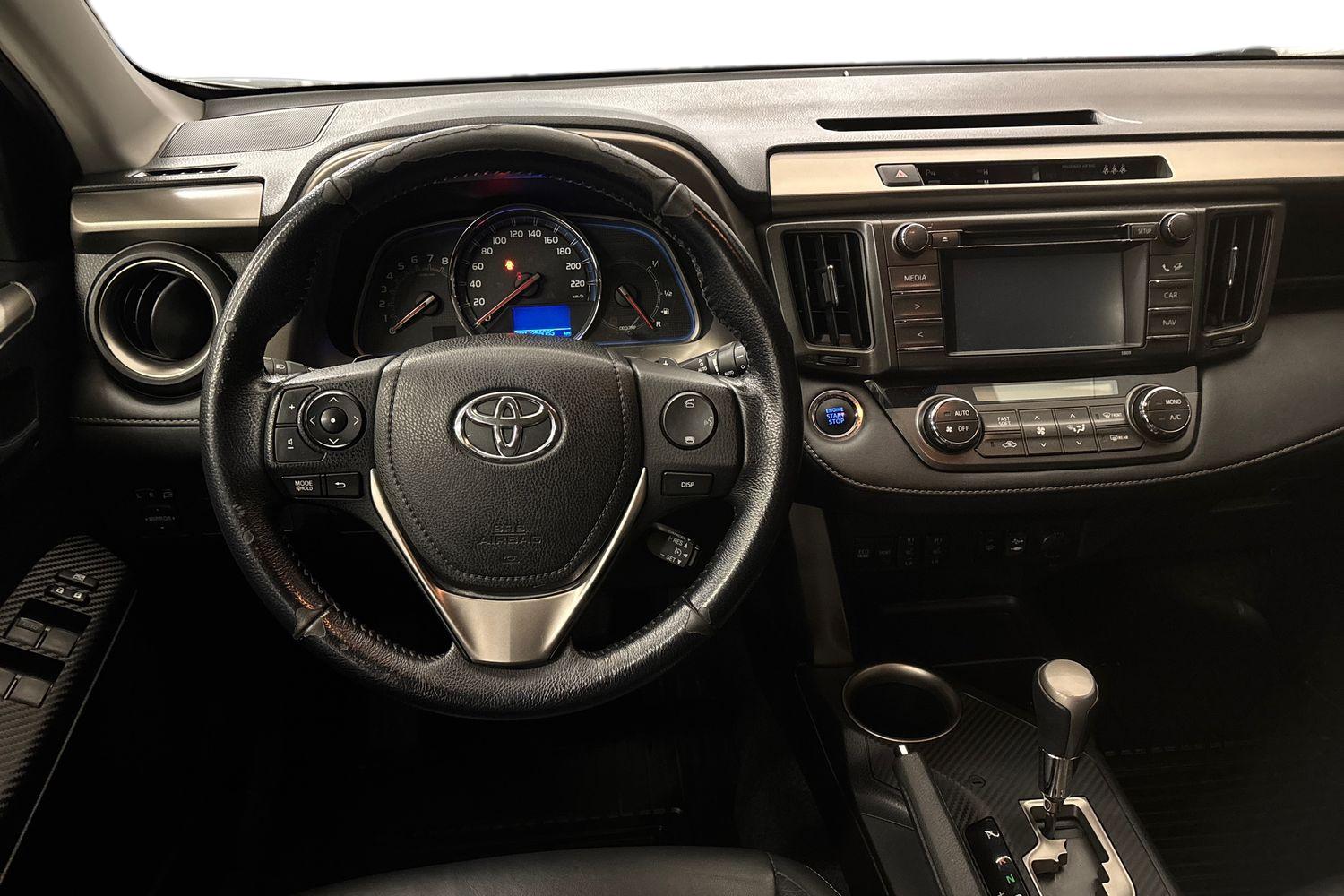 TOYOTA RAV4 2014