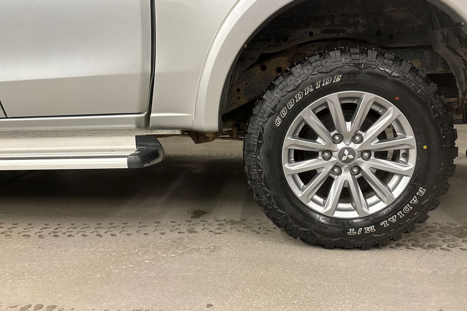 Mitsubishi L200 2016