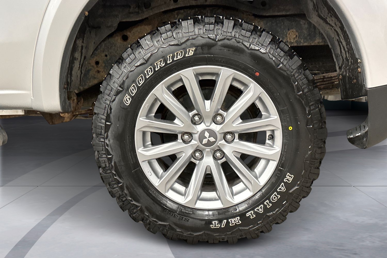 Mitsubishi L200 2016