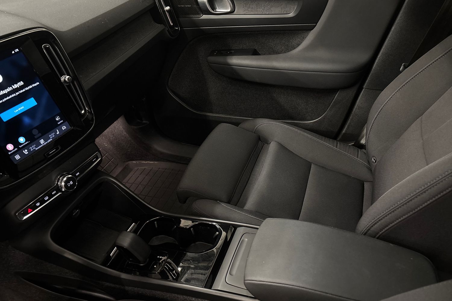 Volvo XC40 2023