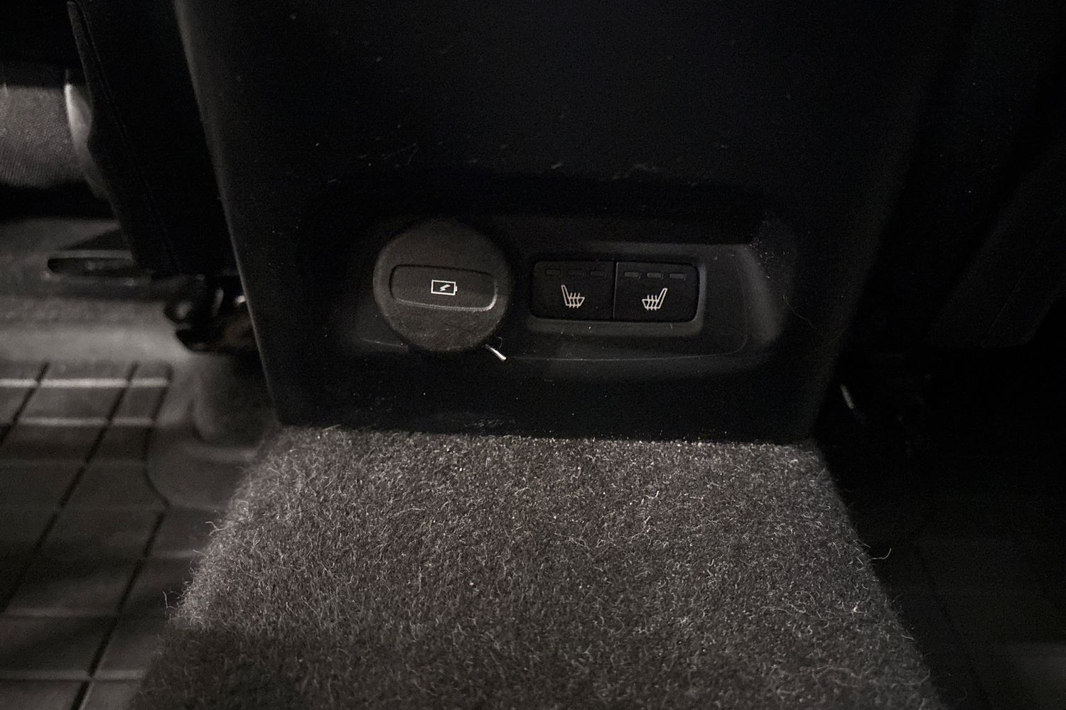 Volvo XC40 2023