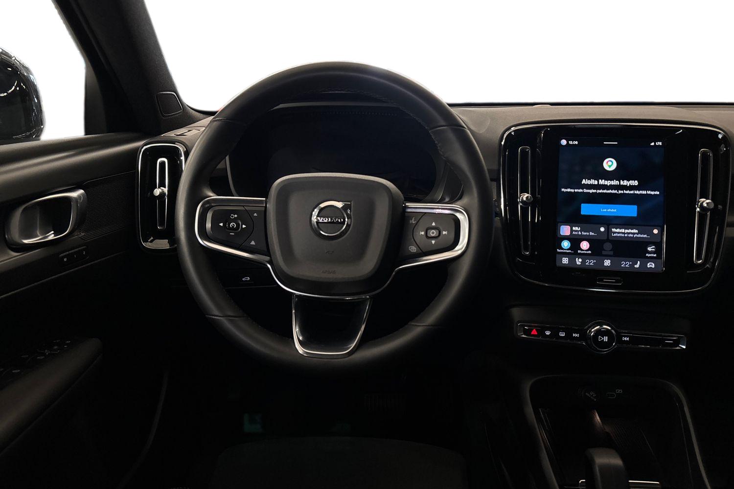 Volvo XC40 2023