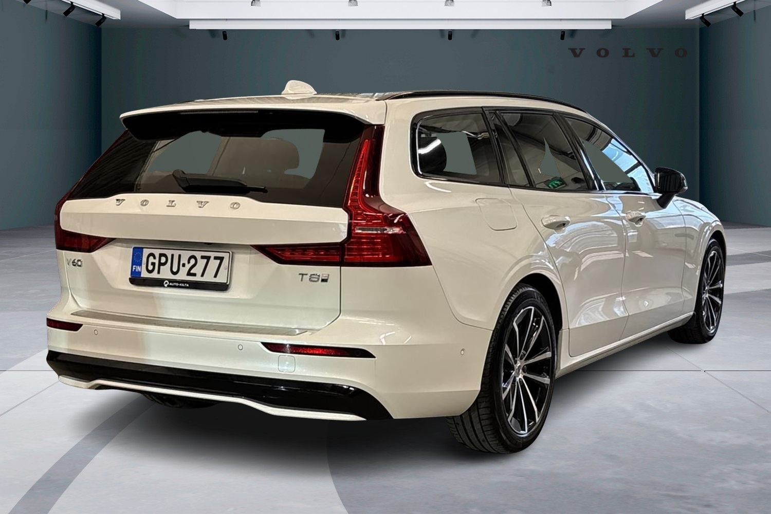 Volvo V60 2024