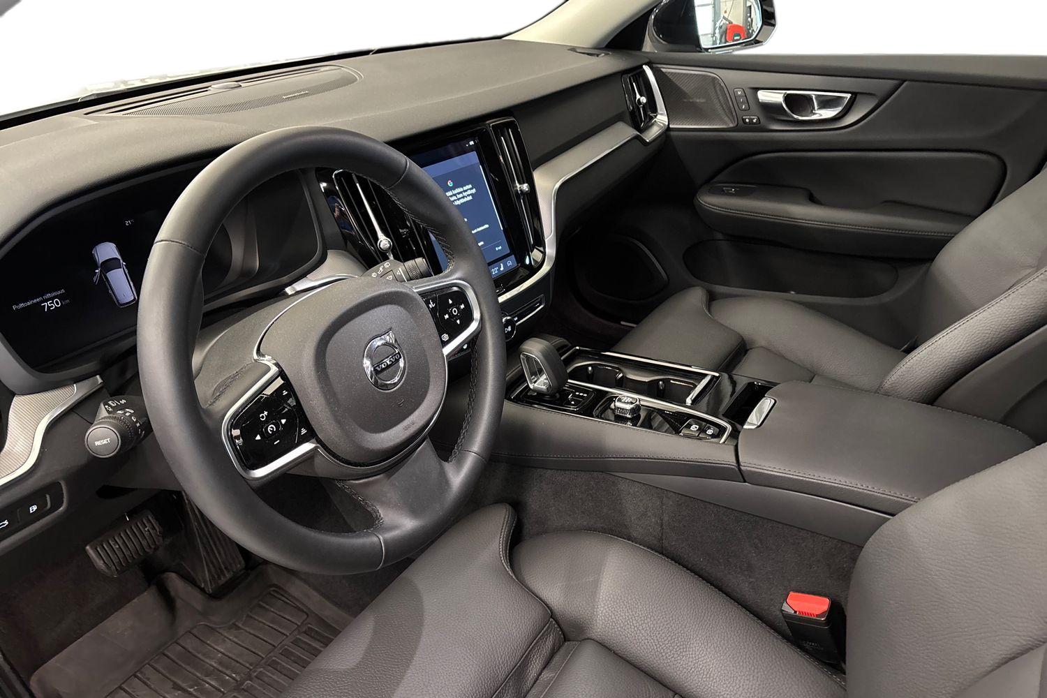 Volvo V60 2024