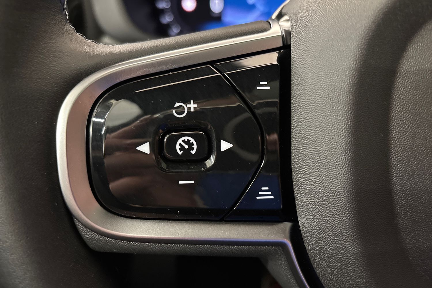 Volvo XC60 18