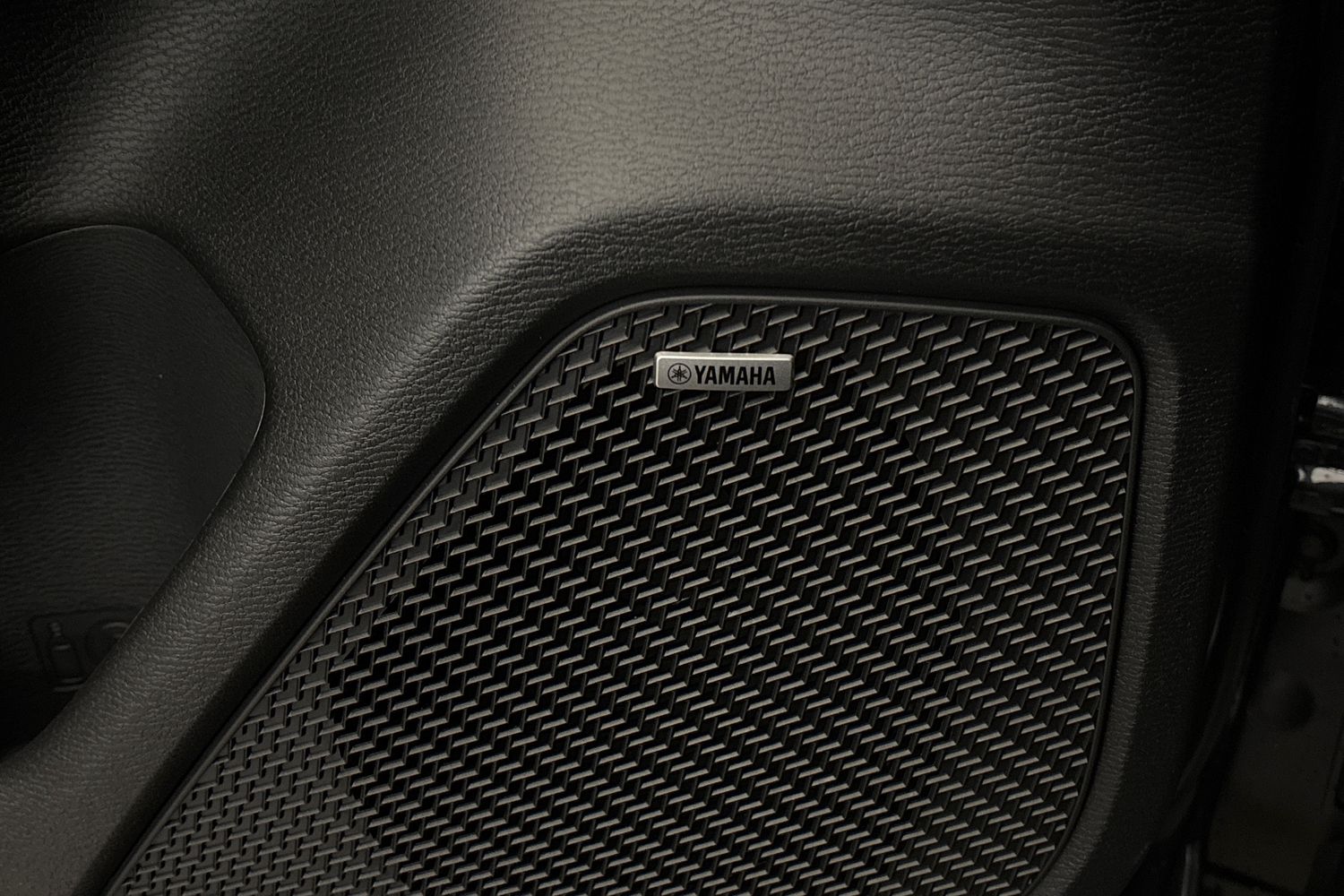 Mitsubishi Outlander 2025