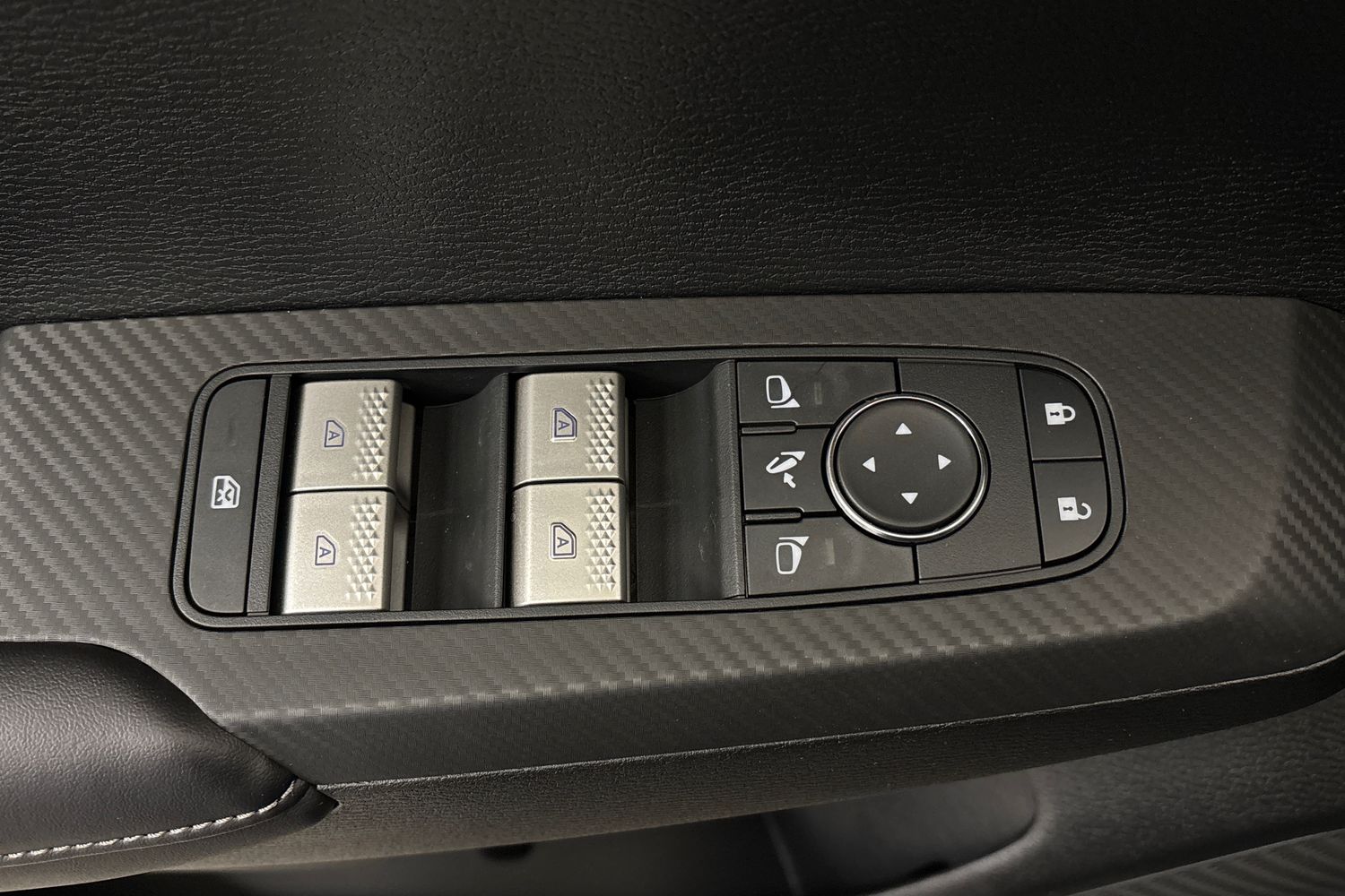 Mitsubishi Outlander 2025