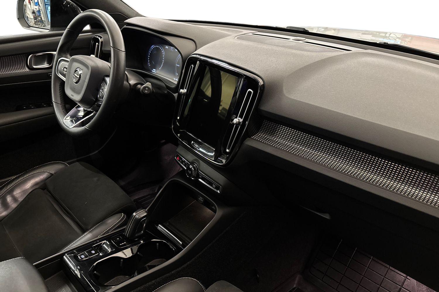 Volvo XC40 2021
