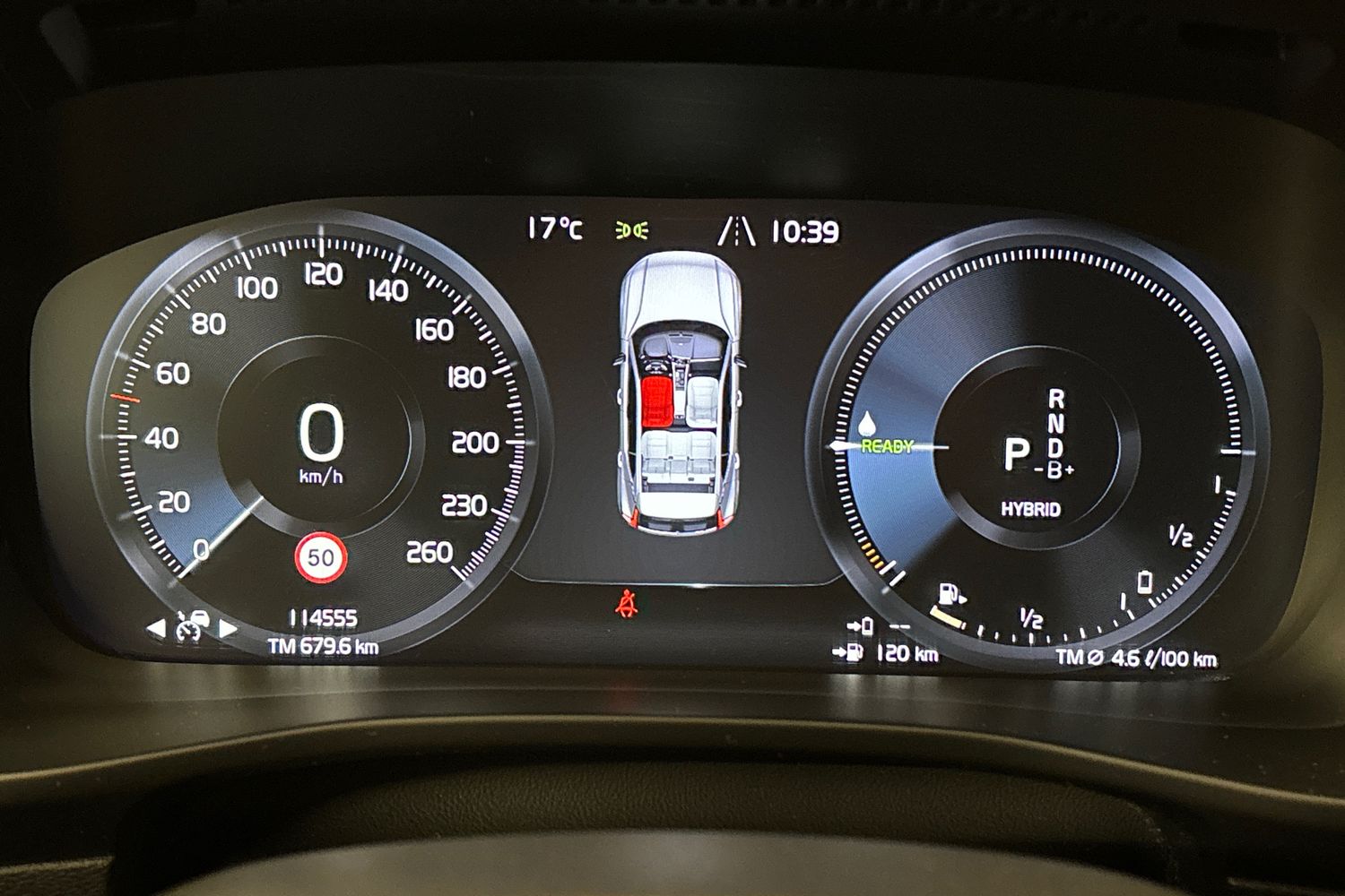 Volvo XC40 2021