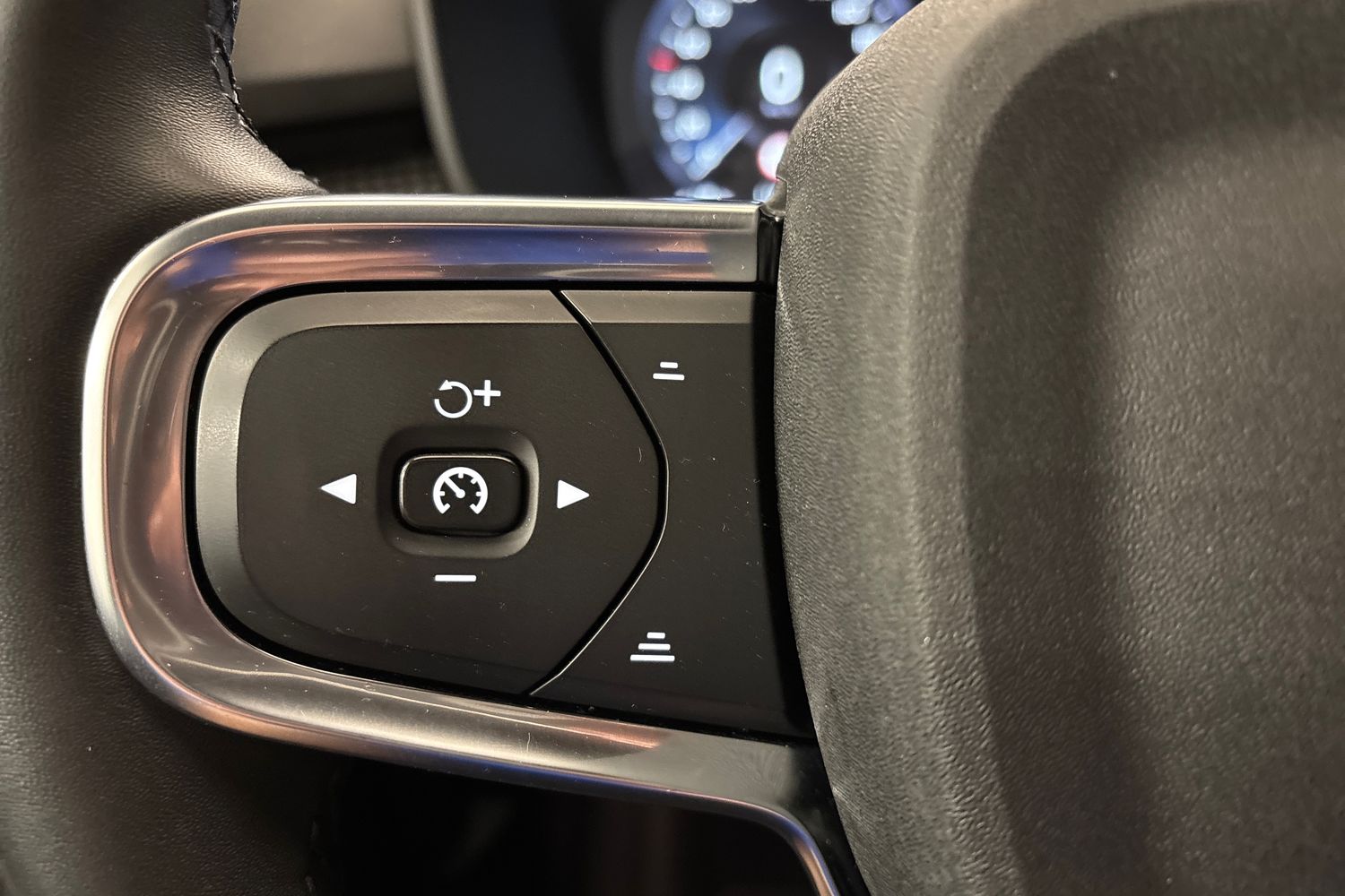 Volvo XC40 2021