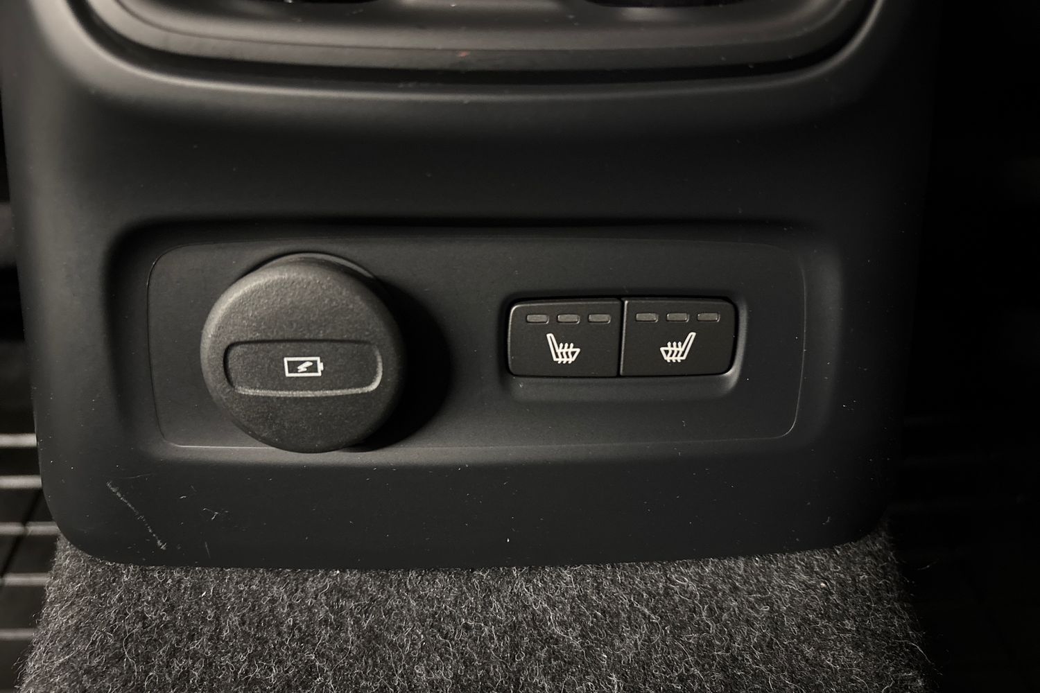 Volvo XC40 2021
