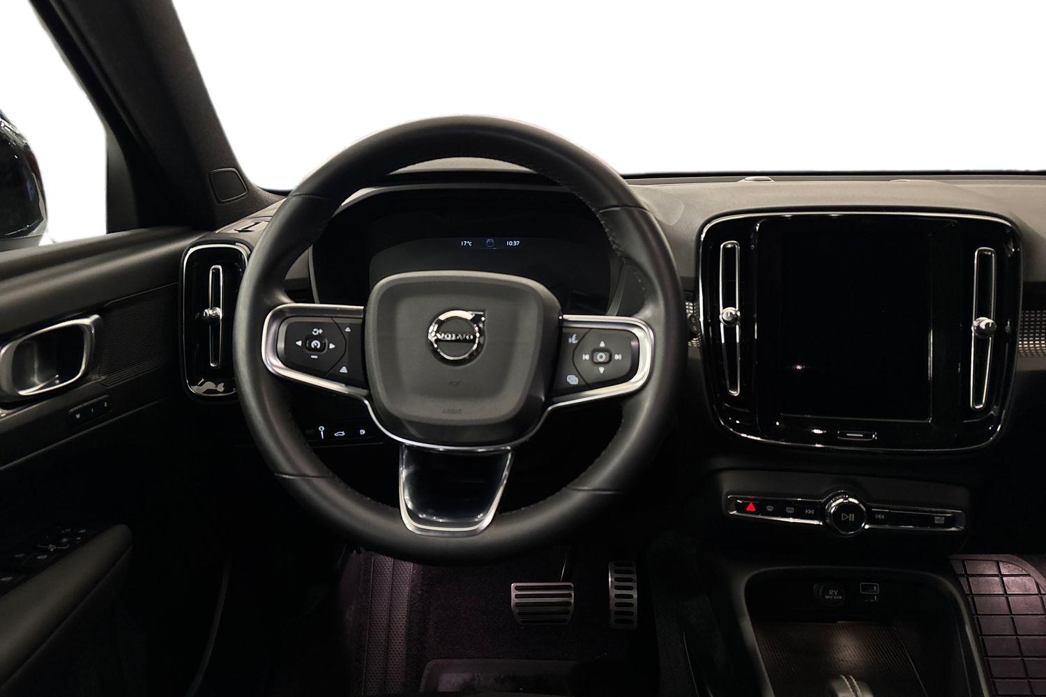 Volvo XC40 2021