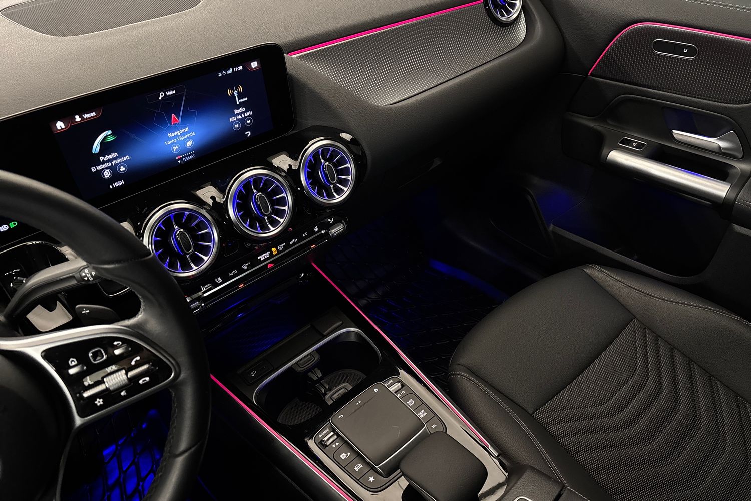 Mercedes-Benz GLA 2023