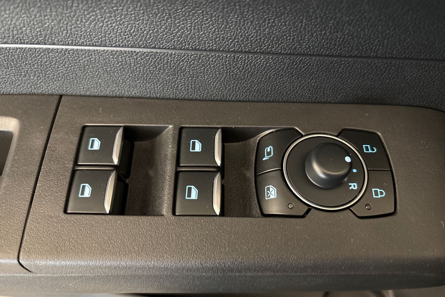 Ford Tourneo Courier 2025