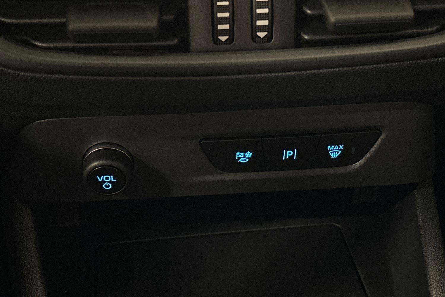 Ford Tourneo Courier 2025